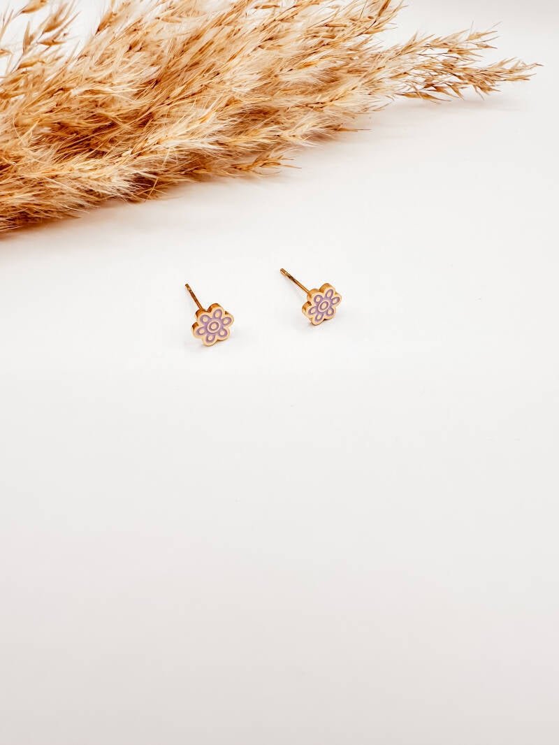 Flower stud | Gold Lila